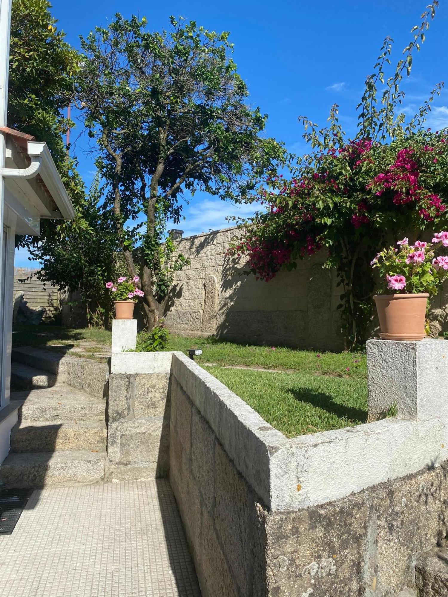 Chalet Adosado Independiente En Vigo - Canido Oya Exterior foto